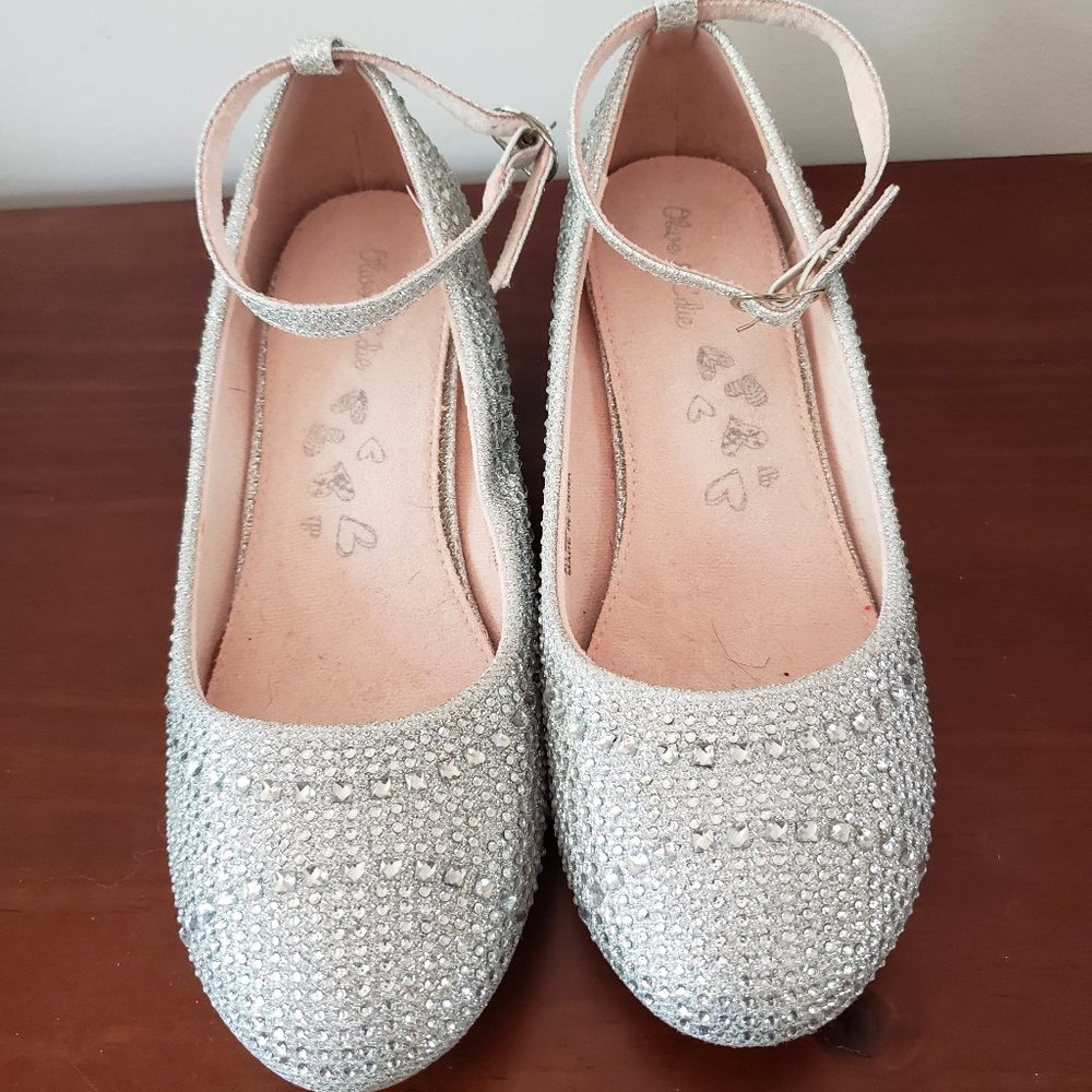 Gorgeous Girls / Tween Heels Size 5 Youth